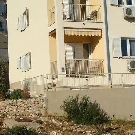 Apartment Z&E * Trogir