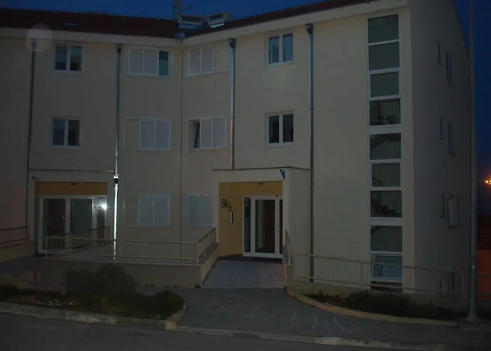 Z&e דירה טרוגיר